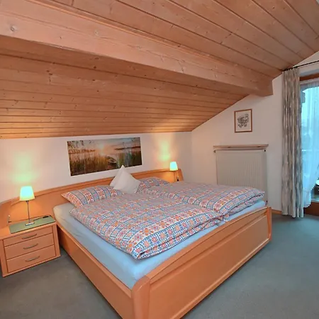 Gaestehaus Bergfrieden, Eva Apartment *
