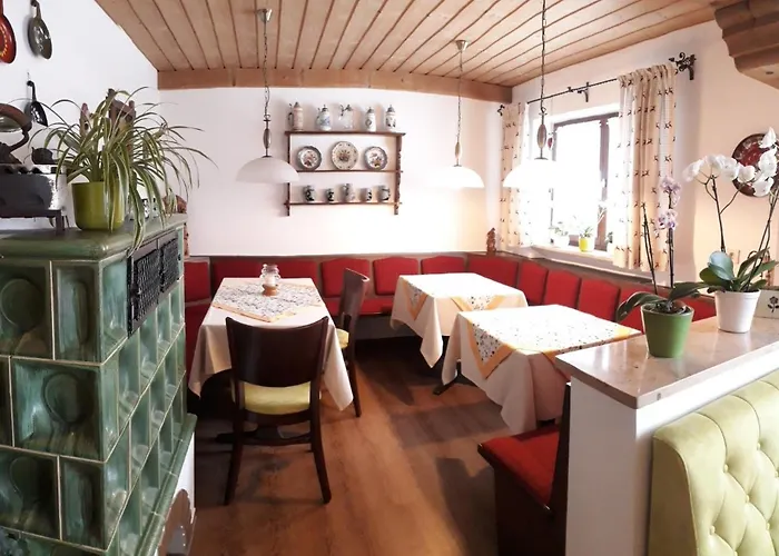 Appartement Gaestehaus Bergfrieden, Eva
